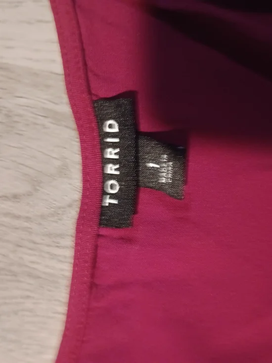 Torrid Raspberry Cold-Shoulder Asymmetrical Swing Dress - Picture 5 of 6